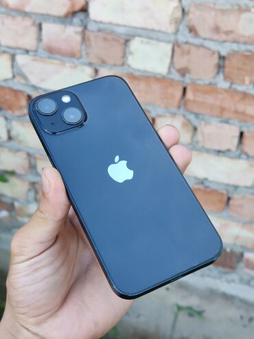 Apple iPhone: IPhone 13, Б/у, 128 ГБ, Черный, 85 %