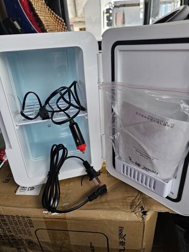 Другая климатическая техника: Авто холодильник 8 литр 220V 24V 12V иштейт Ошто 7 мин сом
