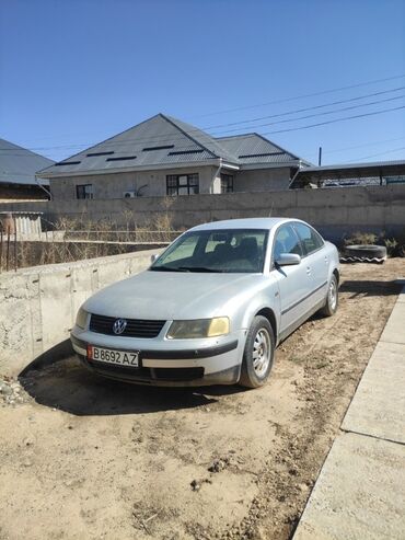 Volkswagen: Volkswagen Passat: 2000 г., 1.8 л, Механика, Бензин, Седан