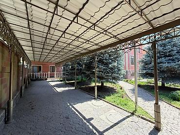 массив: Продаётся дом в районе Горького / Абая • Участок — 6 соток • Площадь — 4
