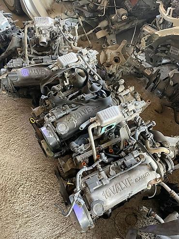 Двигатели, моторы и ГБЦ: Бензиновый мотор Suzuki 1.3 л — 1