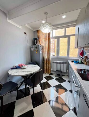 Продажа квартир: 1 комната, 38 м², Индивидуалка, 3 этаж, Евроремонт