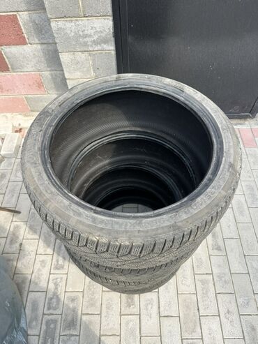 донголоктор авто: Шиналар 235 / 40 / R 18, Кыш, Колдонулган, Комплект, Жеңил унаалар, Continental