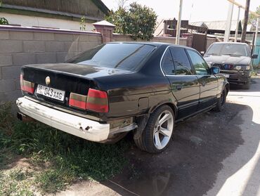 телешка авто: BMW 5 series: 1989 г., 3 л, Механика, Бензин, Седан