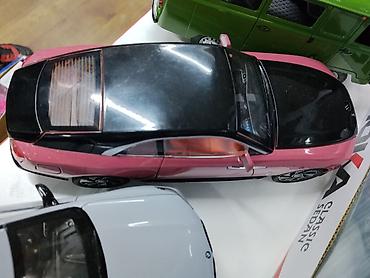 потолок соната: Игрушечный автомобиль «Classic Sedan» (масштаб приблизительно — 1