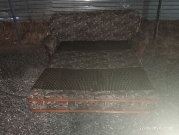 iqlavoy divanlar: Acilib bağlanir 
tecili satilir
100azn