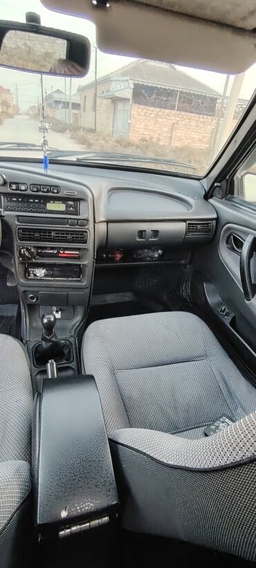 VAZ (LADA): Avtomobil: Lada Samara (VAZ 2114/2115 seriyası – ön görünüş və loqo — 6