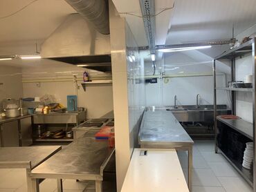 Restoran, kafelər: Uluxanlı Restaurant – geniş və işıqlı məkan - Fasaddan görünən — 30