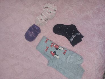 электромобили для детей: Детские вещи б/у на девочку с 2-3 лет . все отдам за 2500 сом