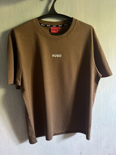 мужские джинсы стрейч: Эркектердин футболкасы, 2XL (EU 44), Hugo Boss, Жаңы, түсү - Күрөң, Акылуу жеткирүү