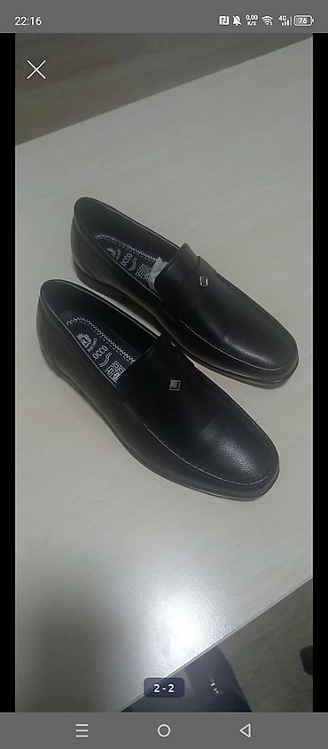 Ayaqqabılar: Kişi loafer ayaqqabıları - Rəng: qara - Üst material: hamar — 1