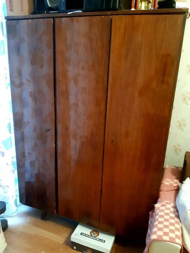 lalafo paltar skaflari: Гардеробный шкаф, Б/у, 3 двери, Распашной, Прямой шкаф, Германия