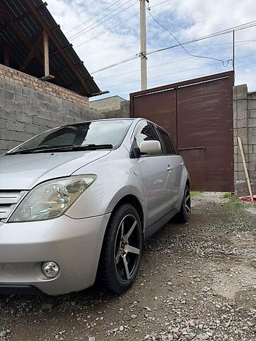 innova бишкек: Toyota Ist: 2003 г., 1.5 л, Автомат, Бензин, Хэтчбэк — 10