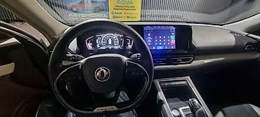 bud e9: BYD E2: 2021 г., Электромобиль, Седан — 6