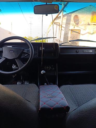 2107 panel: VAZ (LADA) 2107: 1.7 l | 2002 il 350000 km Sedan — 7