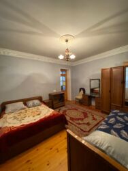 Otaqların uzunmüddətli kirayəsi: Unvan:Binə Bolluq Arzu şadlıq sarayının arxasi, asvalta 200m məsafə -da lalafo.az — 3 Otaqların uzunmüddətli kirayəsi: Unvan:Binə Bolluq Arzu şadlıq sarayının arxasi, asvalta 200m məsafə — 3