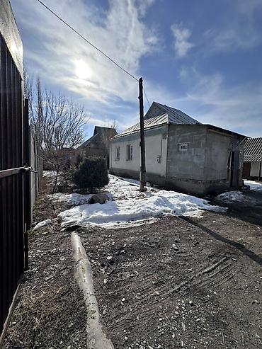 Недвижимость: Жайылский район . село Петропавловка . Жилой дом 47 квадратов — 1
