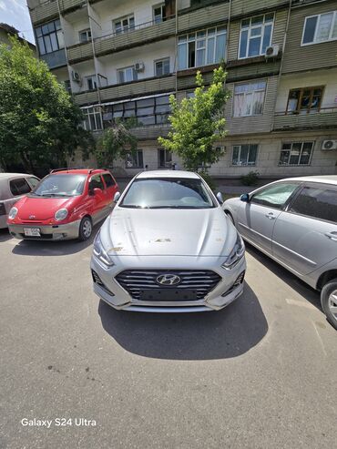 Hyundai: Hyundai Sonata: 2018 г., 2 л, Типтроник, Газ, Седан