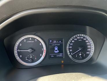 Hyundai: Hyundai Sonata: 2018 г., Седан — 9