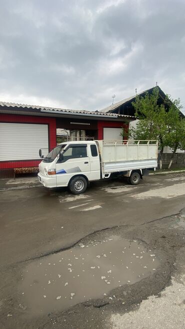Легкий грузовой транспорт: Легкий грузовик, Б/у at lalafo.kg Легкий грузовой транспорт: Легкий грузовик, Б/у