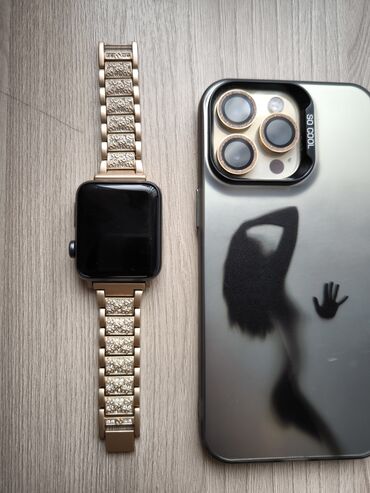 Наручные часы: Apple watch series 3 42mm. Состояние: хорошее Комплект: зарядное