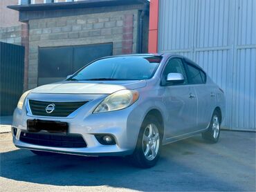 машина за 5000: Nissan Versa: 2012 г., 1.6 л, Вариатор, Бензин, Седан