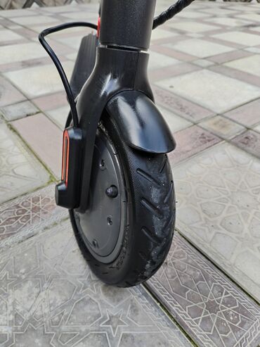 Elektrikli samokatlar: Elektrik skuter – Tota ST-350 Xüsusiyyətlər: - Qatlanan konstruksiya — 8