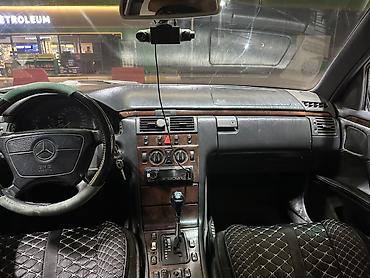 а 190: Mercedes-Benz E-Class: 1997 г., 2.8 л, Автомат, Бензин, Седан — 3
