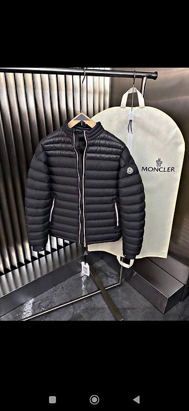 пуховики монклер: Легкий пуховик Moncler - Модель: стеганая куртка без капюшона с — 1