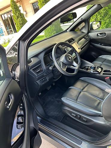Nissan: Nissan Leaf: 2018 г., Автомат, Электромобиль, Хэтчбэк — 14