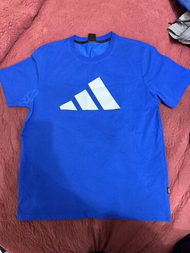 брендовые сумки оригинал распродажа: Мужская футболка, XL (EU 42), 2XL (EU 44), Стандарт, Adidas, Б/у, цвет - Синий, Самовывоз
