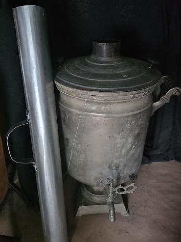 samovar tarixi: Böyük həcmli köhnə tip samovar/kazan – kömür/odunla işləyən40 litr - — 2