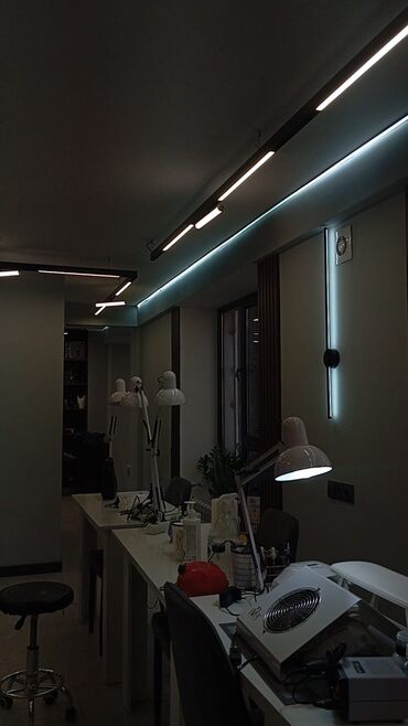 Маникюр, педикюр: Японский маникюр, Выравнивание, Гель лак, шеллак, Маникюр, Педикюр, Услуги подолога, Консультация, Одноразовые расходные материалы, Требуются модели — 9