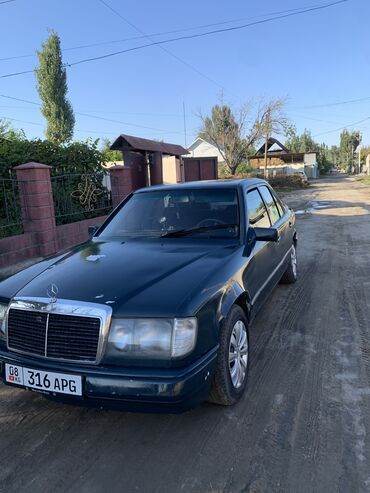 мерседес бенз 300: Mercedes-Benz 200: 1988 г., 2 л, Механика, Бензин, Седан