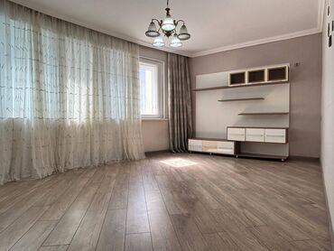 Köhnə tikili: Bakıxanov qəs., 2 otaqlı, Yeni tikili, 82 kv. m
