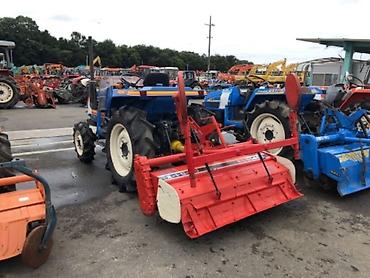 Другие тракторы: Продается японский трактор Iseki TU200, полный привод, с фрезой — 3