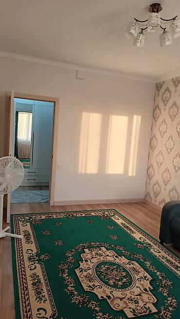 2 bedroom: Сдаётся светлая 2‑комнатная квартира с подселением 1-ой девушке,в — 1