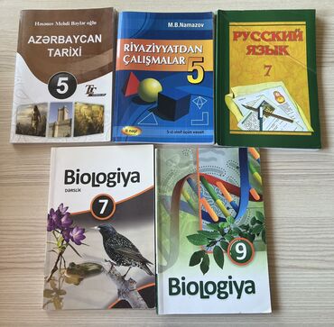 биология 10 класс e derslik: Dərsliklərin hər biri 3 AZN’dir.Kitabların üzərində