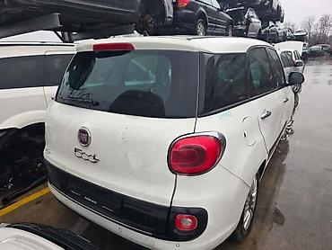 ajkula auto: FIAT 500L 2015. GOD. - KOMPLETAN AUTO U DELOVIMA | AUTO DELOVI RS – — 2