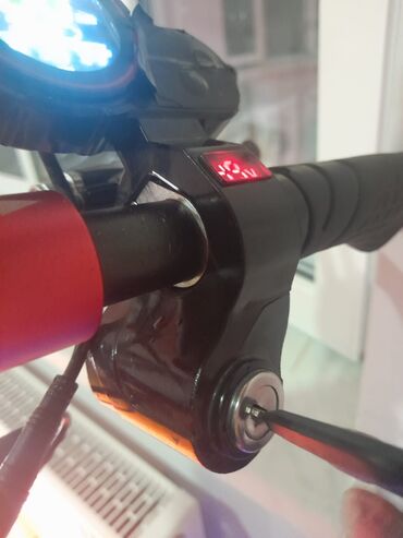 Samokatlar: Salam hec bir problemi yoxdur əla vəziyyəti var ideal 45 qedir və — 8