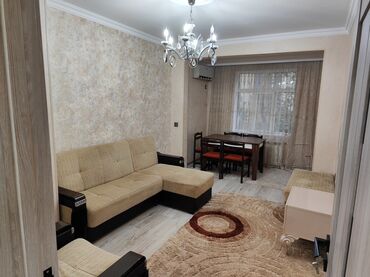 Uzunmüddətli kirayə mənzillər: Ev temirden teze cixib. 9 mertebenin 1 ci mertebesi ela veziyyetde
