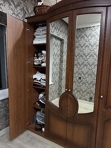 комод даром: Шифоньер, шкаф для одежды, Б/у, Прямой — 2