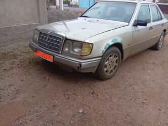 трейлер дом: Mercedes-Benz W124: 1992 г., 3 л, Механика, Дизель, Седан