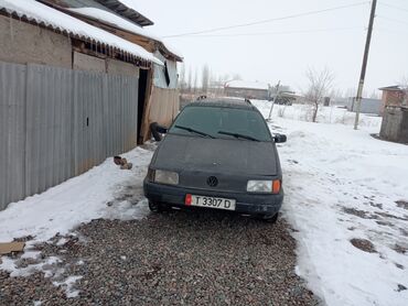 Volkswagen: Volkswagen Passat: 1989 г., 1.8 л, Механика, Бензин