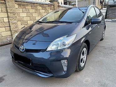 Toyota: Toyota Prius: 2012 г., Гибрид — 15