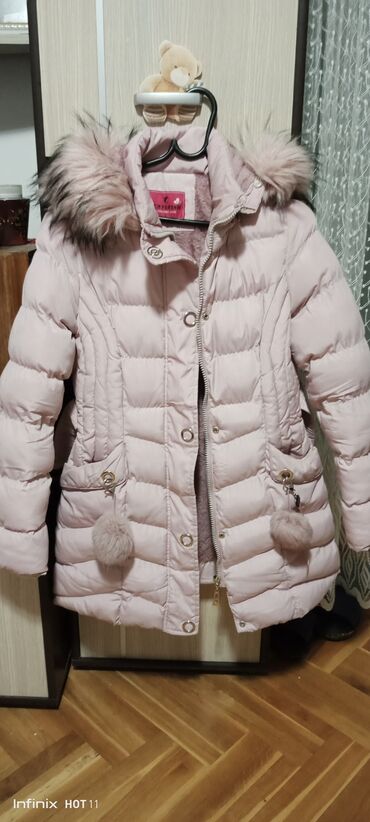 zenske zimske kozne jakne sa krznom: S (EU 36), M (EU 38), Sa postavom, Veštačko krzno