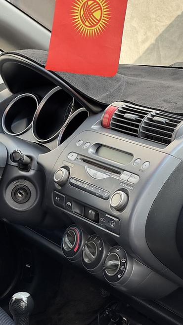 авто вит: Honda Jazz: 2002 г., 1.4 л, Механика, Бензин, Хэтчбэк — 7