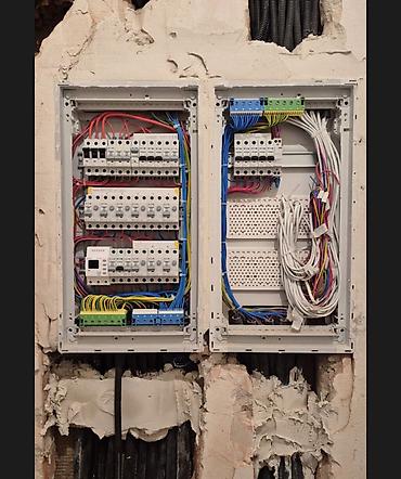 Электрики: Электрик Электромонтаж и сервисные работы: - Монтаж в квартирах at lalafo.kg — 4 Электрики: Электрик Электромонтаж и сервисные работы: - Монтаж в квартирах — 4