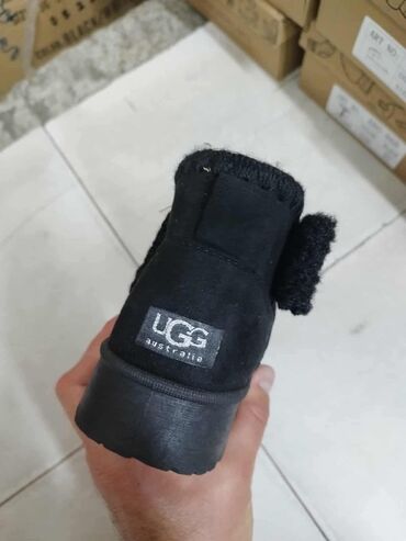 Ugg obuća: Ugg mini čizme, bоја - Bež — 8
