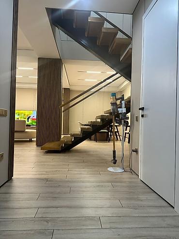 Долгосрочная аренда домов: 220 м², 5 комнат, Бронированные двери, Видеонаблюдение, Евроремонт — 9